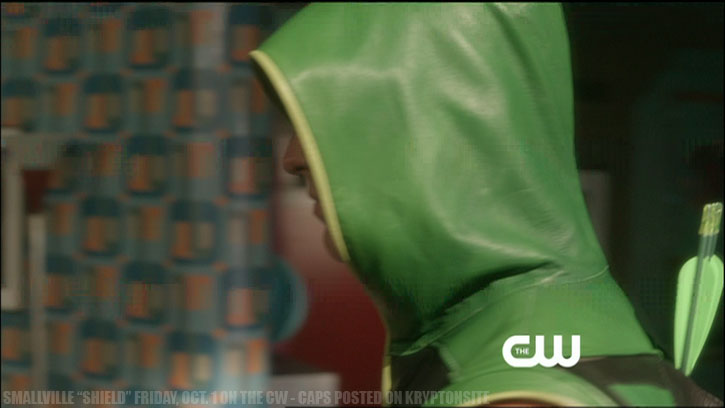 Smallville Season 10 Shield Keri Lynn Pratt Justin Hartley