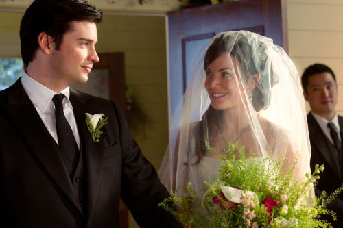 smallville series finale tom welling erica durance michael rosenbaum